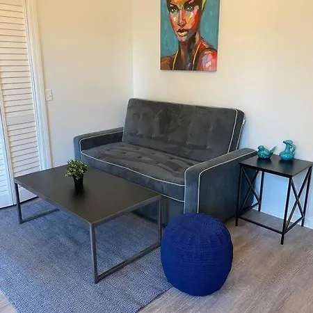 Chic Bungalow Apartment Steps From Armature Works & Downtown Riverwalk Tampa Exterior photo
